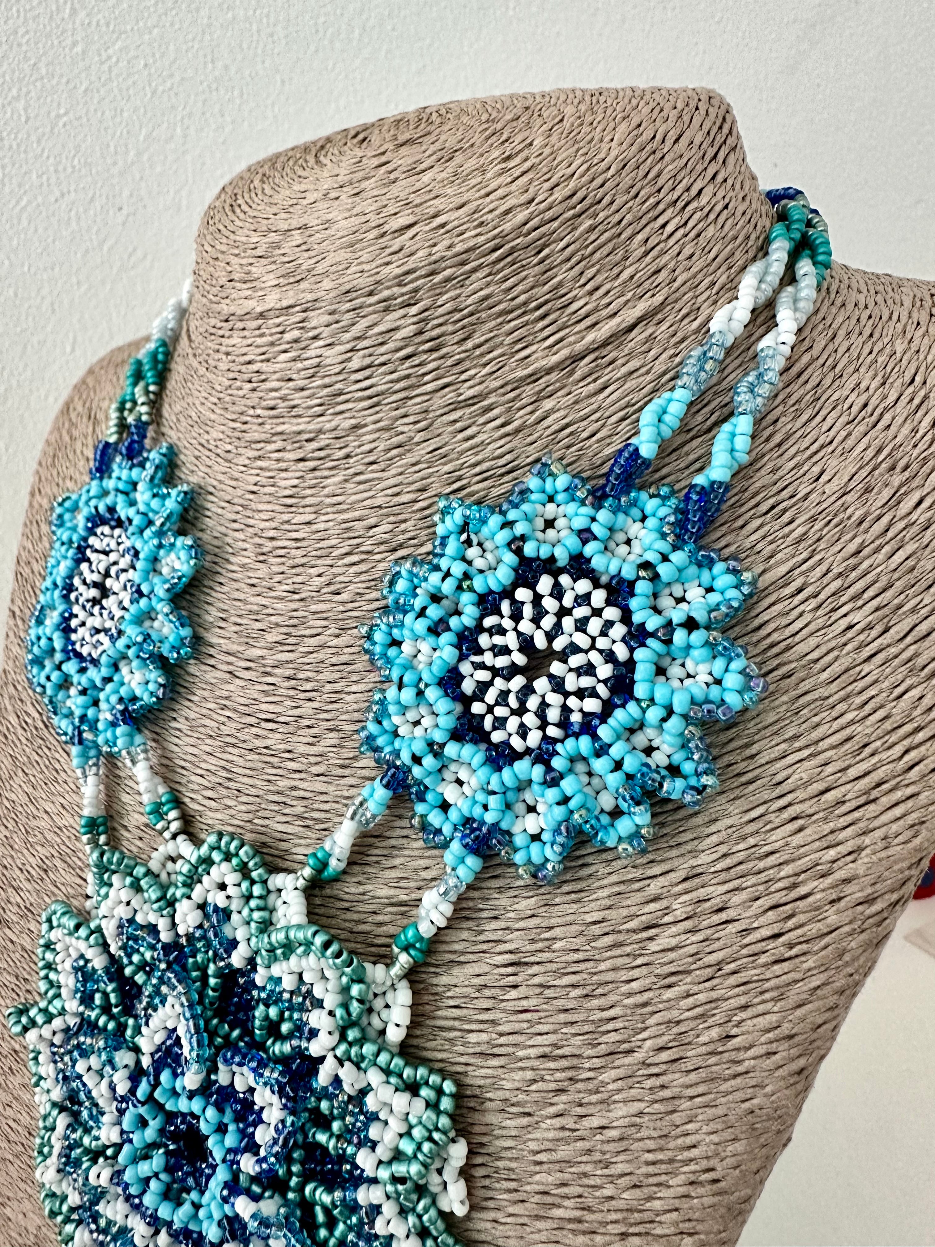 Colar de miçangas